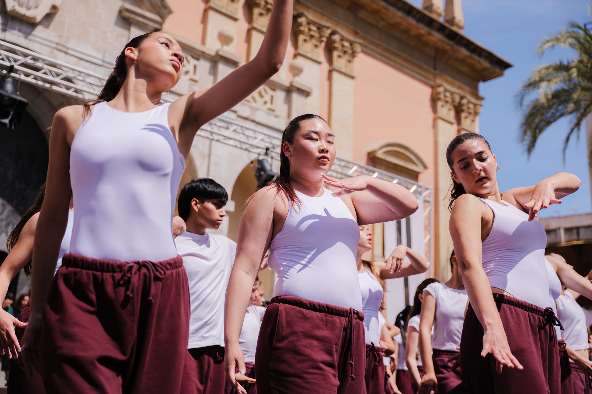Día de la Danza de la Escuela Teresa Carulla 2026 — Herrando Visuals, fotógrafo en Cataluña