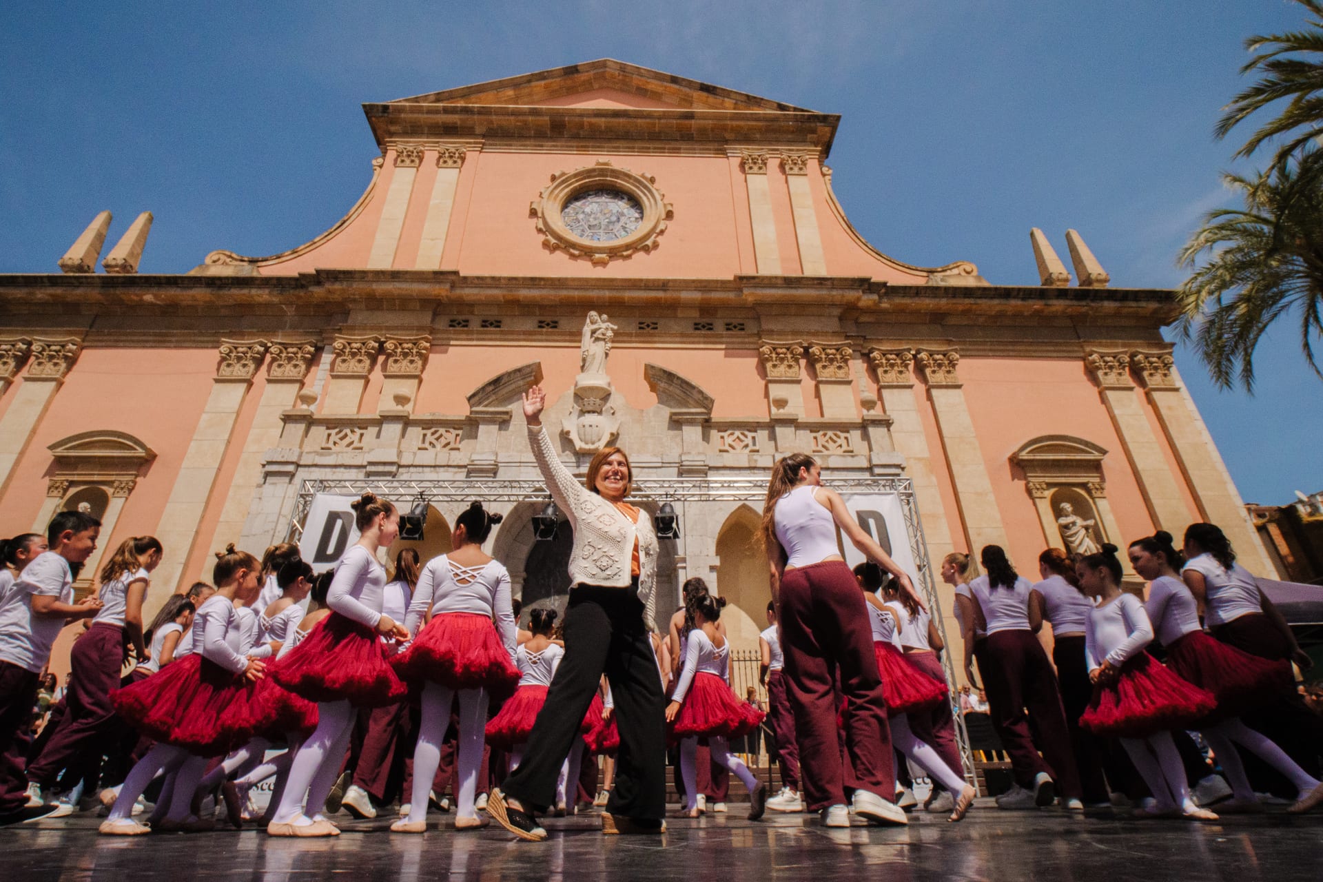 Día de la Danza de la Escuela Teresa Carulla 2026 — Herrando Visuals, fotógrafo en Cataluña