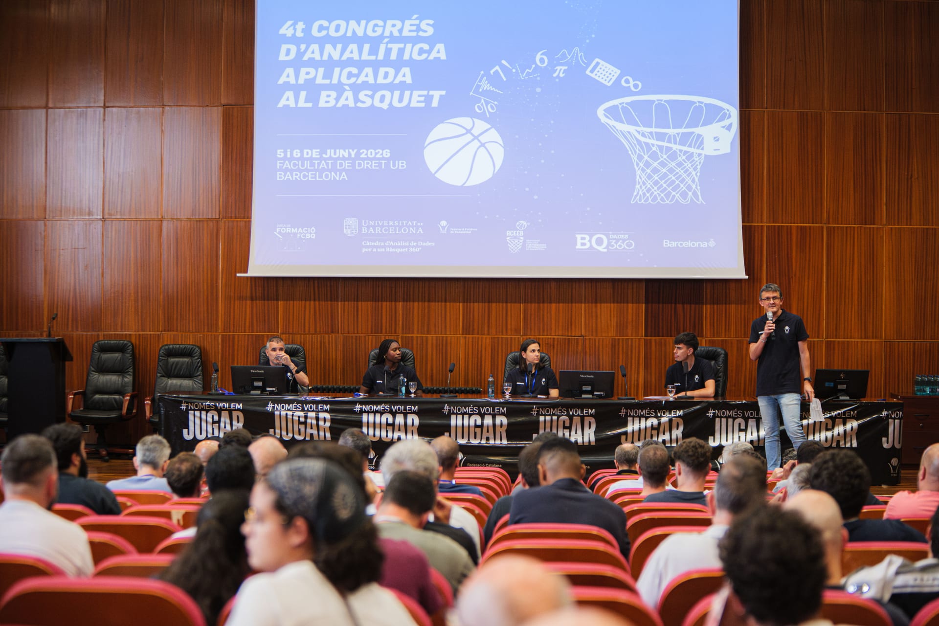 4º Congreso de Analítica aplicada al Baloncesto de la Federación Catalana de Baloncesto, en la Universitat de Barcelona (Facultad de Derecho) — Herrando Visuals, fotógrafo en Cataluña