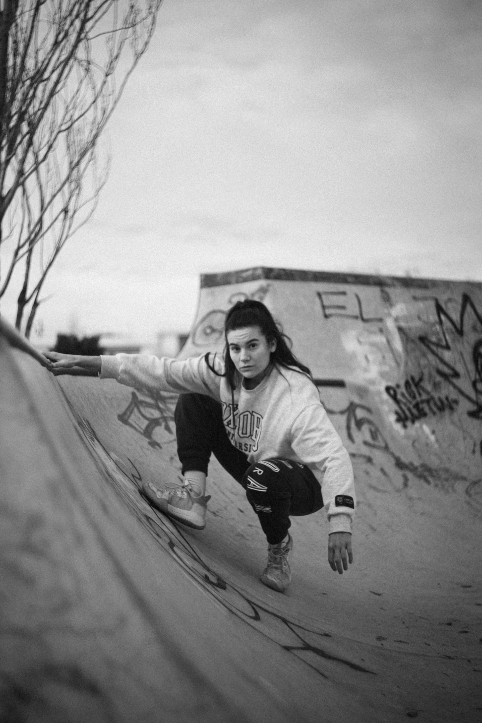 Retrato editorial para el videoclip de Gemma — Herrando Visuals, fotógrafo en Cataluña